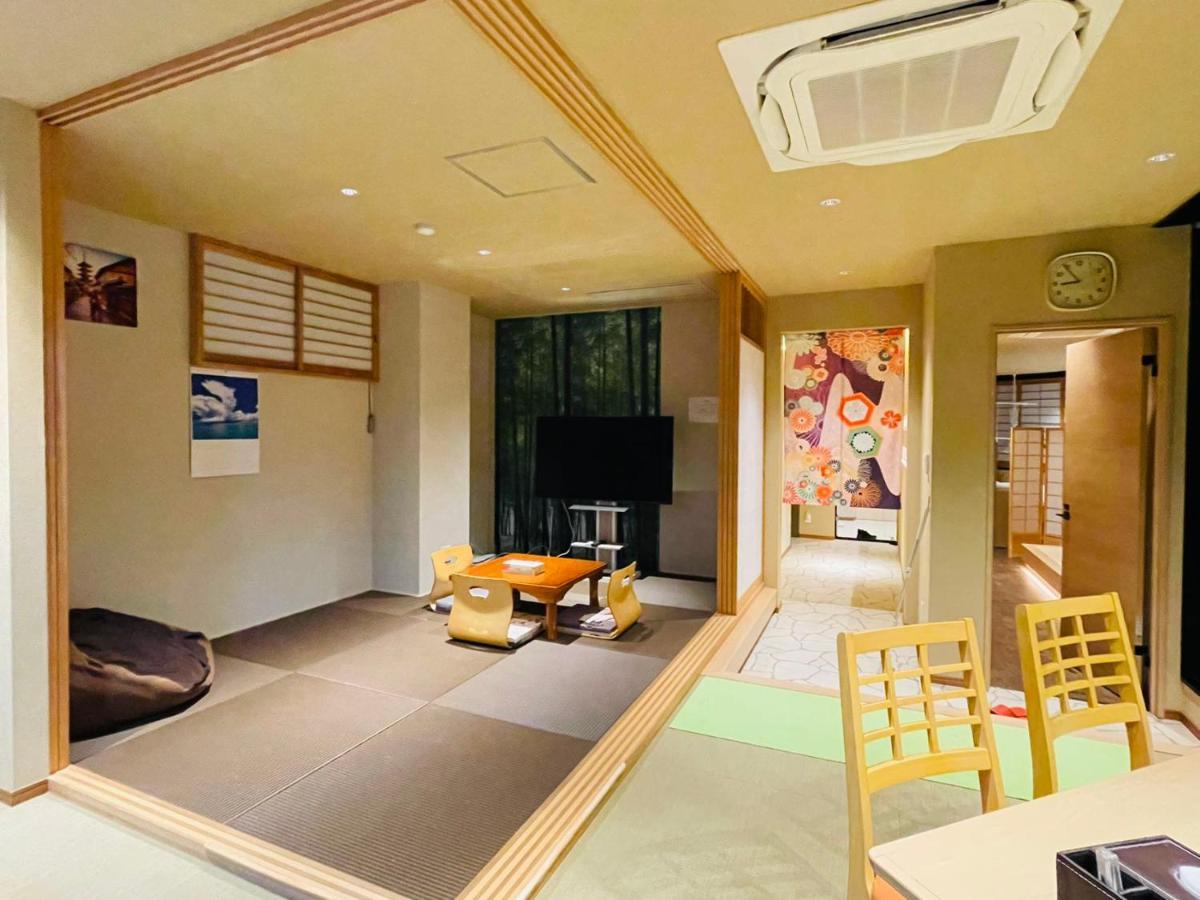 東瀛stays 6階 ゆったり庭付きワンフロア部屋 Osaka Esterno foto